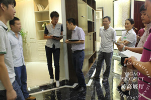 定期培訓(xùn)，加強(qiáng)專業(yè)知識，提升服務(wù)水平