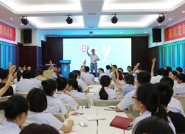 易高定制家具“筑夢(mèng) · 奮斗成就夢(mèng)想”培訓(xùn)會(huì)圓滿(mǎn)結(jié)束