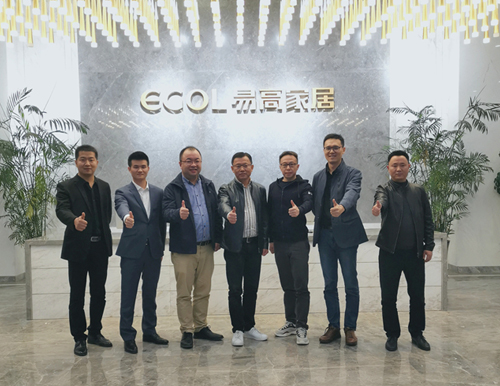  深化合作丨易高家居與中國(guó)建博會(huì)簽約2020年參展協(xié)議！