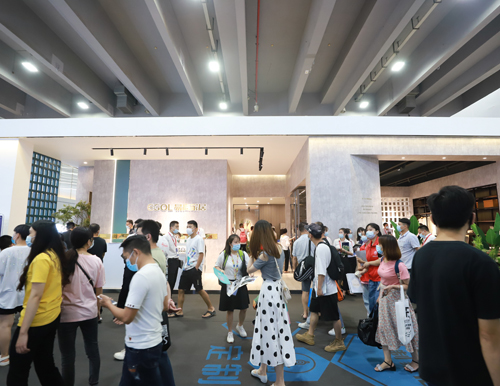 廣州建博會首日丨易高家居不負(fù)“7”待，閃耀全場