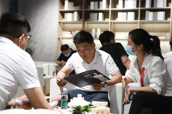 易高家居廣州建博會(huì)