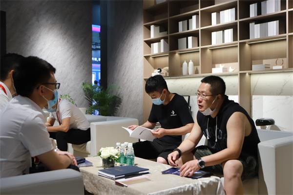 易高家居廣州建博會(huì)