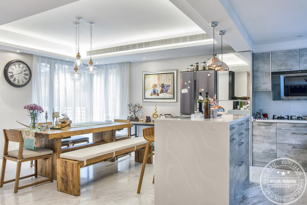 你喜歡這樣的現(xiàn)代簡(jiǎn)約風(fēng)格全屋定制案例分析嗎？