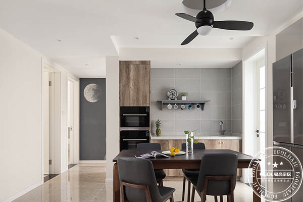 如何選擇適合自己的全屋定制家具？